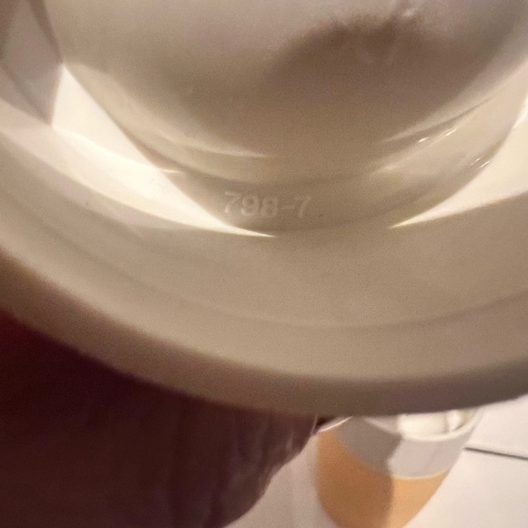 2 Tupperware Individual Hard Boiled Egg Cups Storage Vintage Retro Harvest Gold - Picture 4 of 7